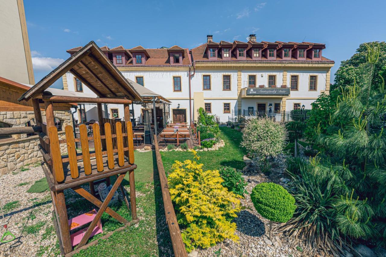 Hotel Svatojansky Dvur Prag Exterior foto